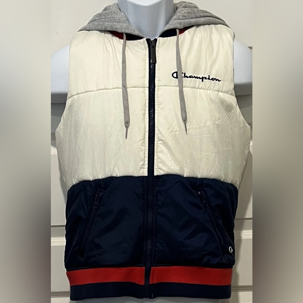 Women’s Champion Hooded Puffer Zip Up Vest Size S  CH1